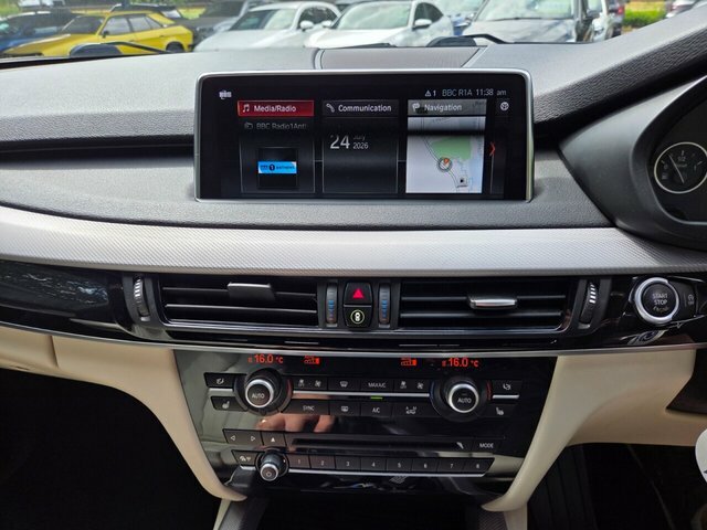BMW X5 3.0 X5 M50d 4Wd Silver #32