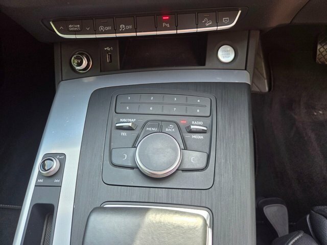 Audi Q5 50 Tfsi E Quattro Black Edn S Tronic Tech Pk White #26