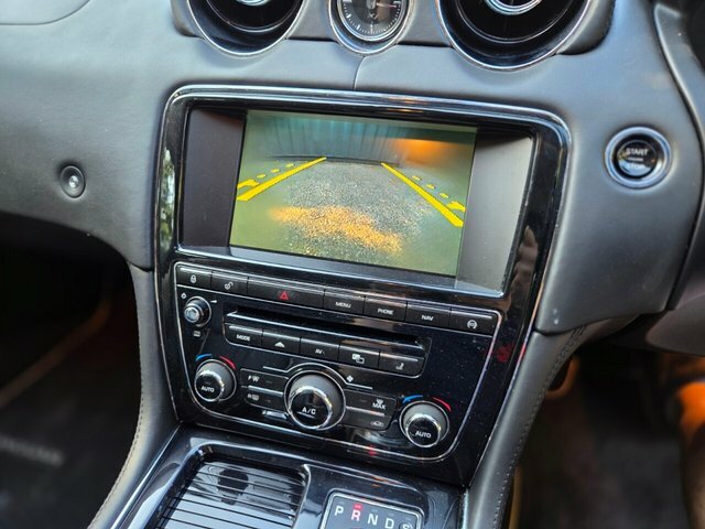Jaguar XJ D V6 Portfolio Ro14ebl Blue #41
