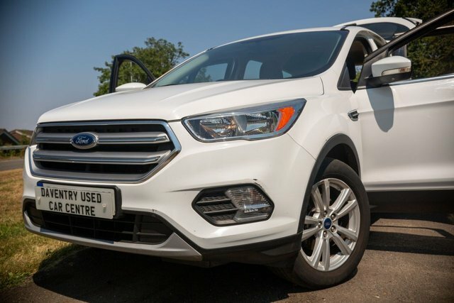 Ford Kuga 2017 1.5T Ecoboost Zetec Suv Eur GD66ECX White #3