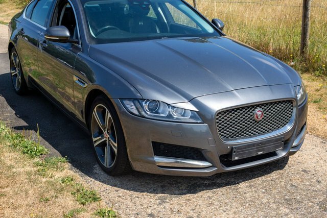 Jaguar XF 2017 2.0D Portfolio Saloon Euro 6 Grey #5