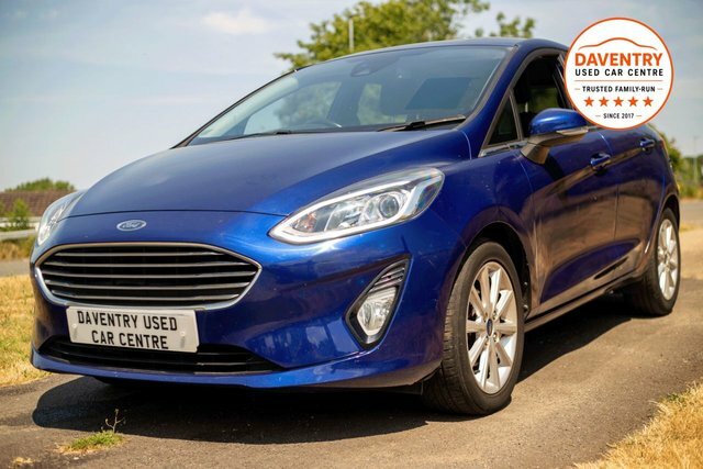 Ford Fiesta 2018 1.0T Ecoboost Titanium Hatchback M Blue