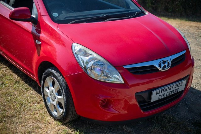 Hyundai I20 Style Black #8