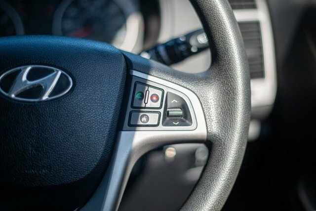Hyundai I20 Style Black #21