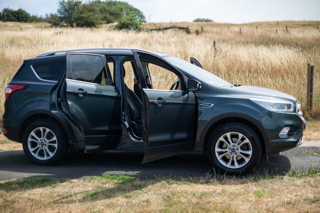 Ford Kuga 2018 1.5T Ecoboost Gpf Titanium Suv Man YG68NJY Green #5