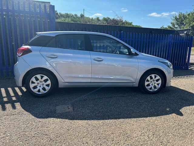 Hyundai I20 1.2 I20 S Air 1.2 75Ps Grey #3