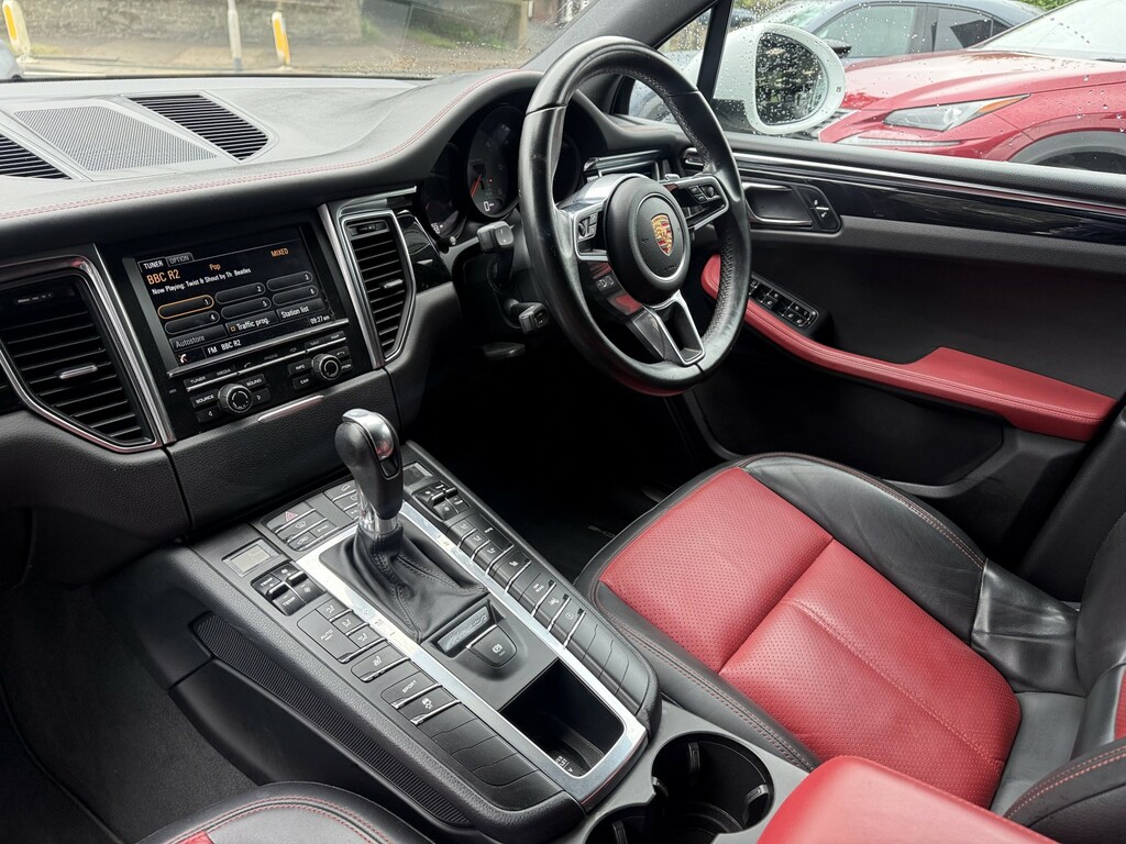 Porsche Macan S Pdk Over 10K Extras Pan Roof Turbo Al Black #7