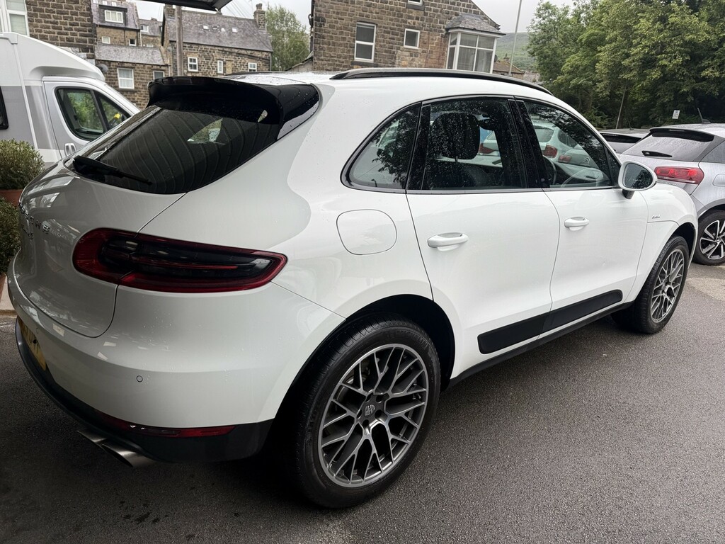 Porsche Macan 3.0 Td V6 S White #2