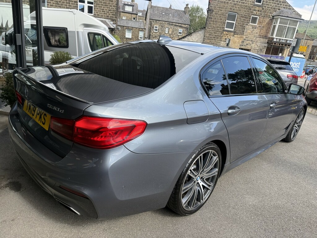 BMW 5 Series 3.0 530D Xdrive M Sport Saloon Blue #2