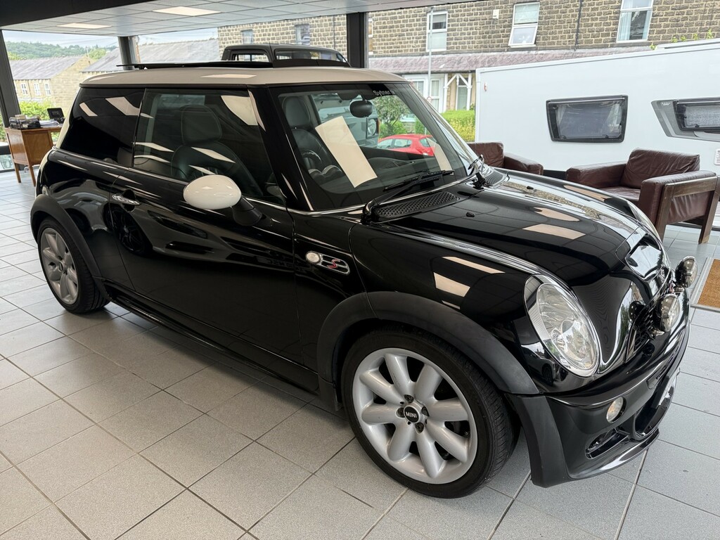 Mini Hatch 1.4 One D Euro 3 Silver #17