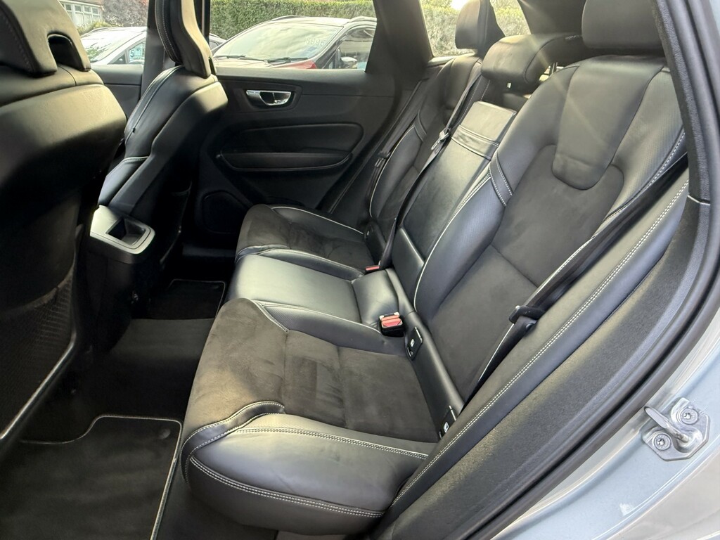 Volvo XC60 R-design Grey #10