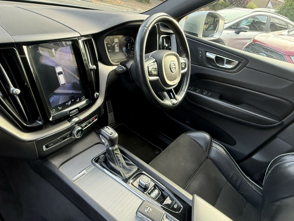 Volvo XC60 R-design Grey #8