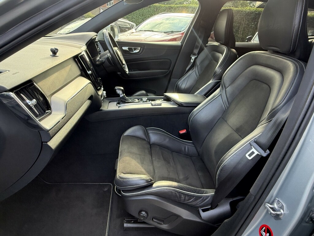 Volvo XC60 R-design Grey #9