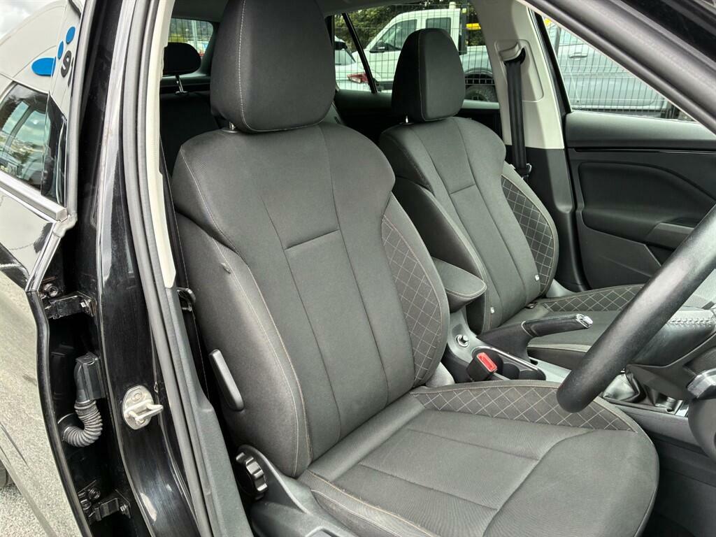 Skoda Kamiq 1.0 Tsi Se Euro 6 Ss AV23OCR Black #2