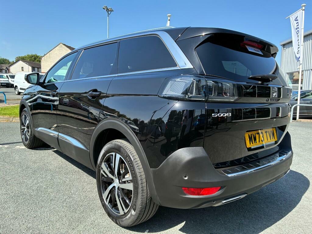 Peugeot 5008 1.5 Bluehdi Gt Eat Euro 6 Ss MW73TVM Black #4