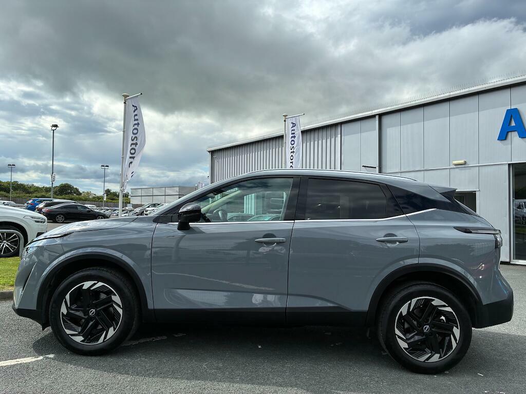 Nissan Qashqai 1.3 Dig-t Mhev N-connecta Euro 6 Ss DN75BTO Grey #3