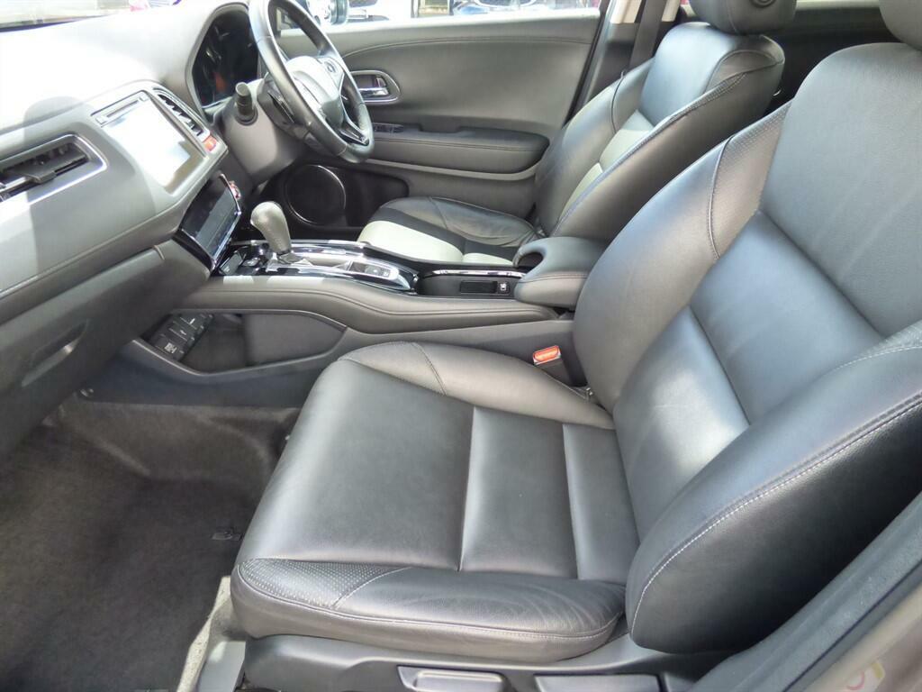 Honda Hr-V 1.5 I-vtec Ex Suv With In White With 72,378 Miles White #15