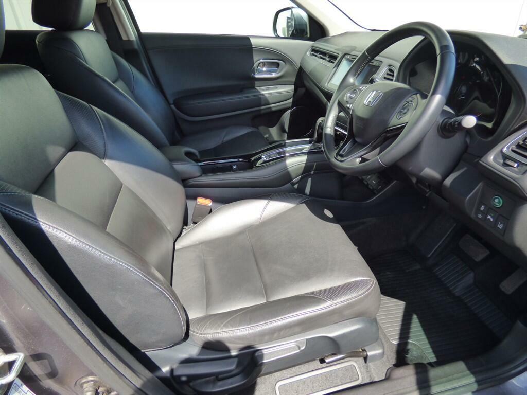 Honda Hr-V 1.5 I-vtec Ex Suv With In White With 72,378 Miles White #9