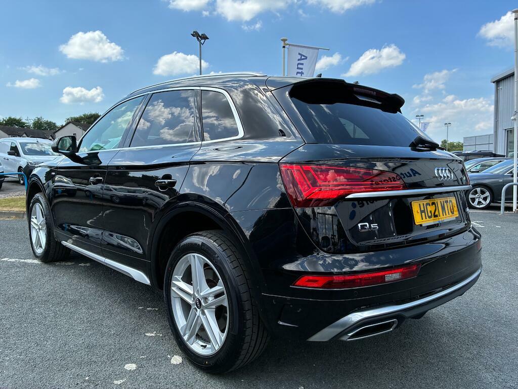 Audi Q5 2.0 Tdi 40 S Line S Tronic Quattro Euro 6 Ss HG21MTO Black #4