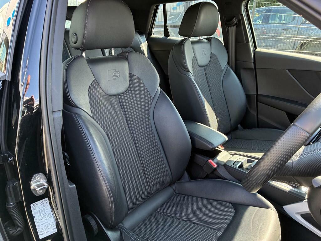 Audi Q2 S Line KT72OEG Black #2