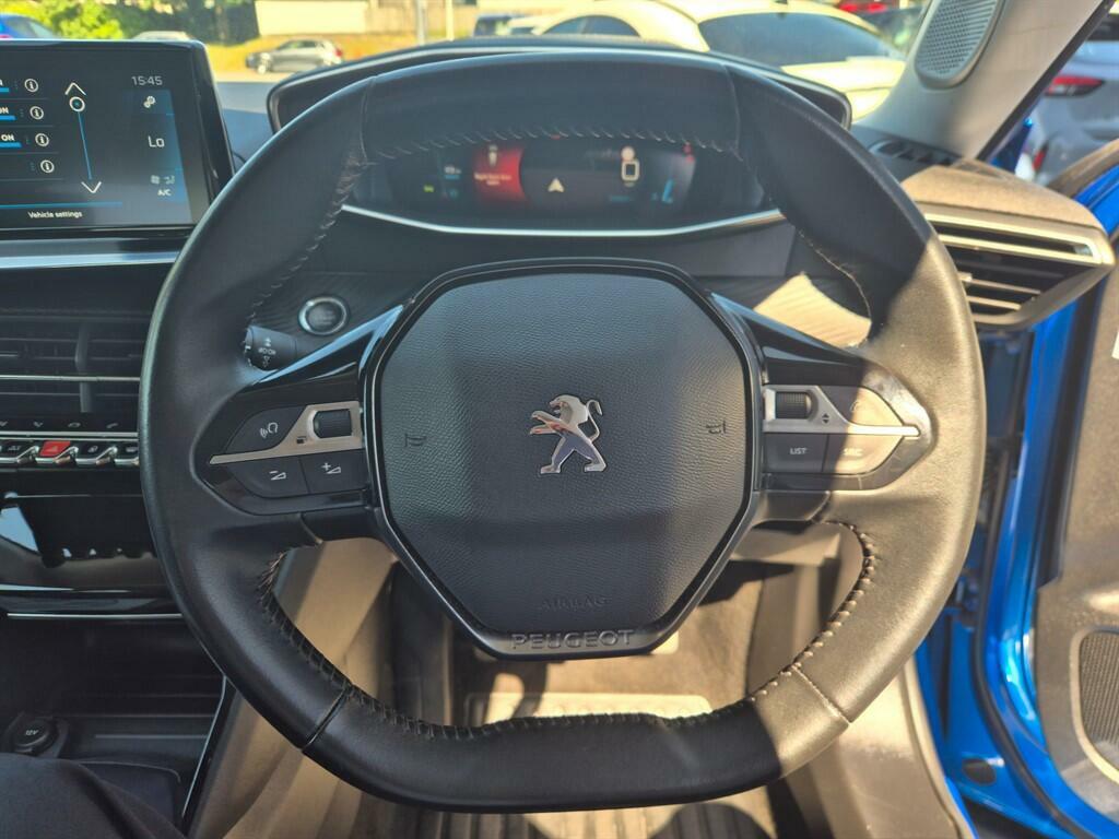 Peugeot 2008 2008 Gt Line Puretech Ss White #15