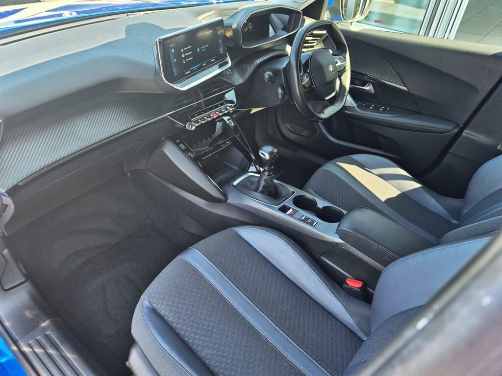 Peugeot 2008 2008 Gt Line Puretech Ss White #19