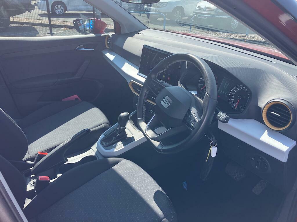 Seat Arona Se Technology Red #2