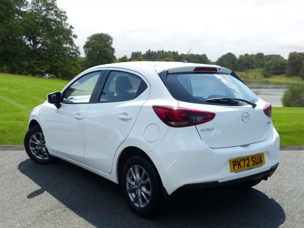 Mazda 2 Se-l White #2