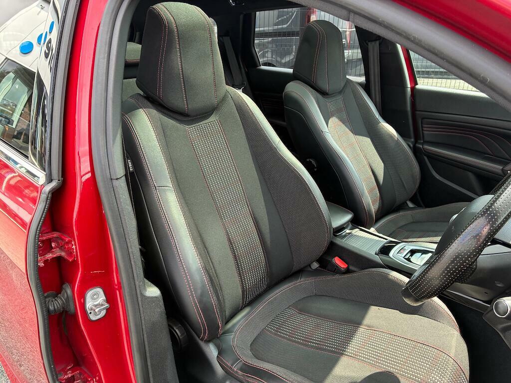 Peugeot 308 SW 1.5 Bluehdi Gt Line Euro 6 Ss Red #2