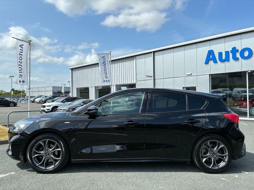 Ford Focus St-line Black #3
