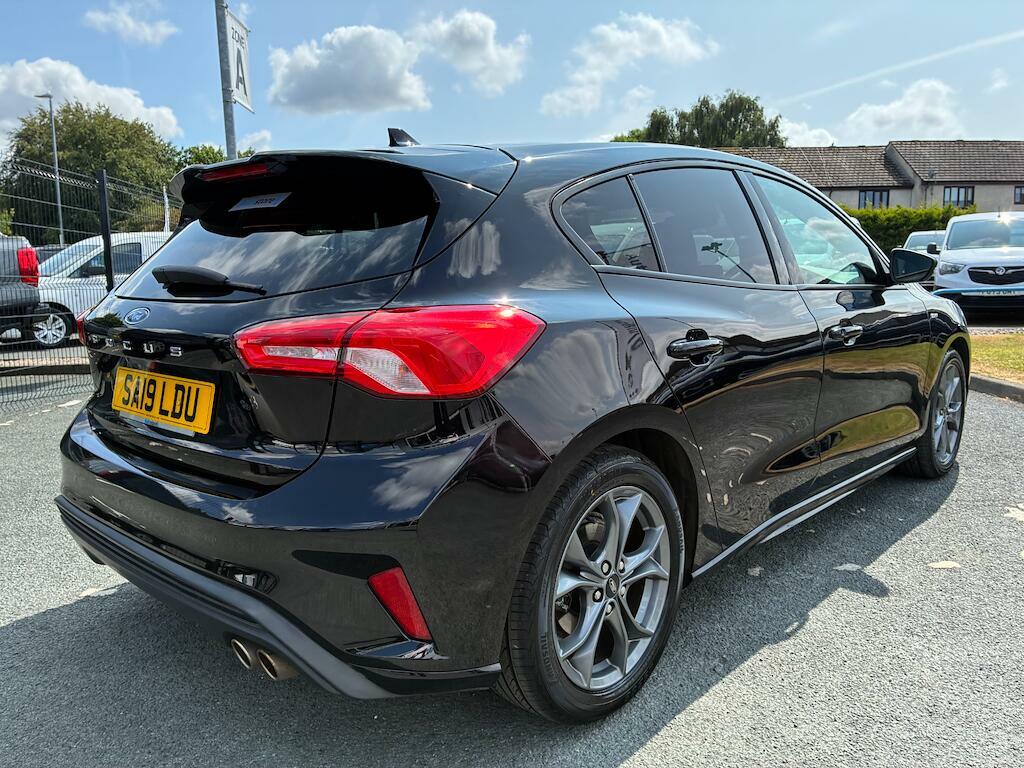 Ford Focus St-line Black #6