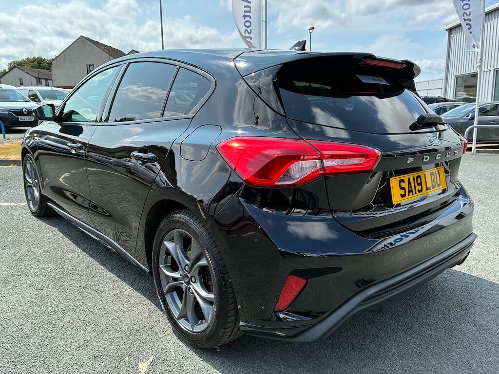 Ford Focus St-line Black #4