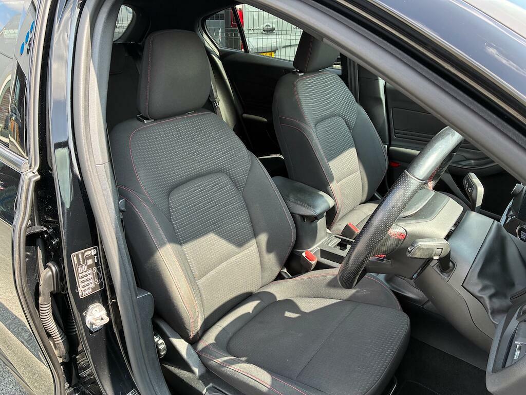 Ford Focus St-line Black #2