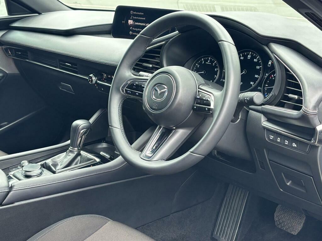 Mazda 3 2.5 E-skyactiv G Mhev 140 Homura Hatchb Grey #11