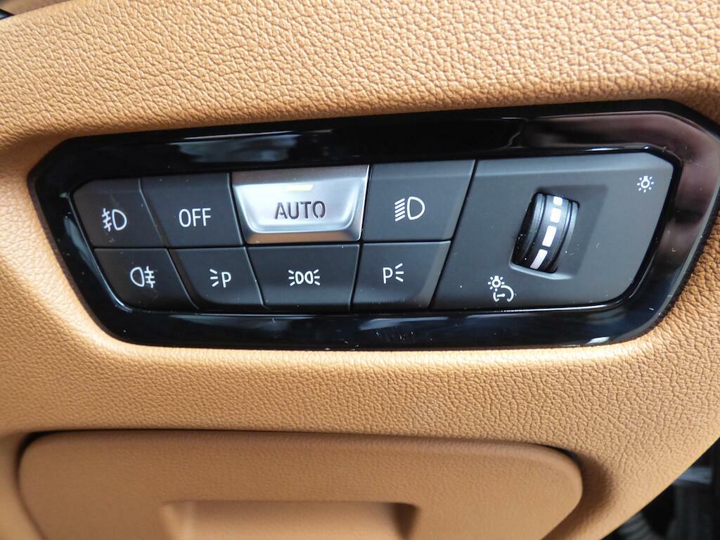 BMW 4 Series M440d Xdrive Mht Step Black #23