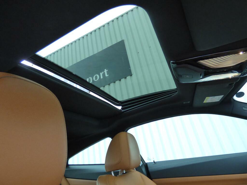 BMW 4 Series M440d Xdrive Mht Step Black #21