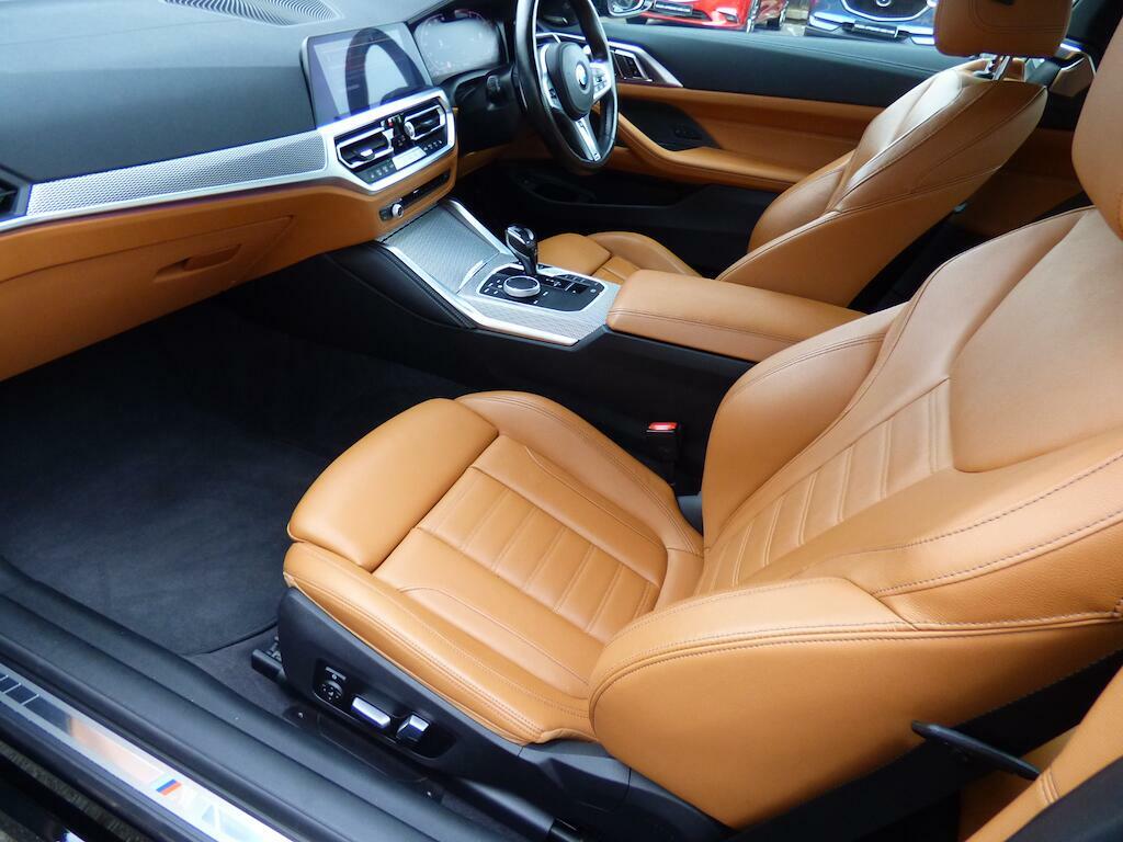 BMW 4 Series M440d Xdrive Mht Step Black #16