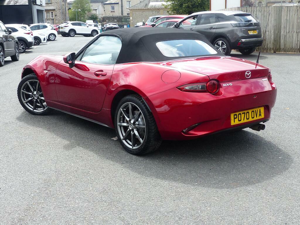 Mazda MX-5 Sport Tech Red #2