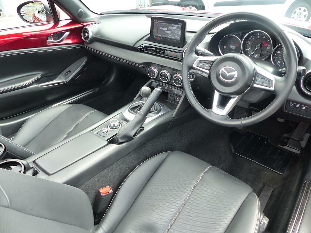 Mazda MX-5 Sport Tech Red #5