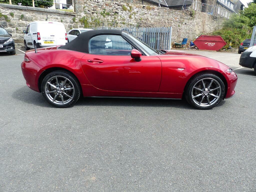 Mazda MX-5 Sport Tech Red #3