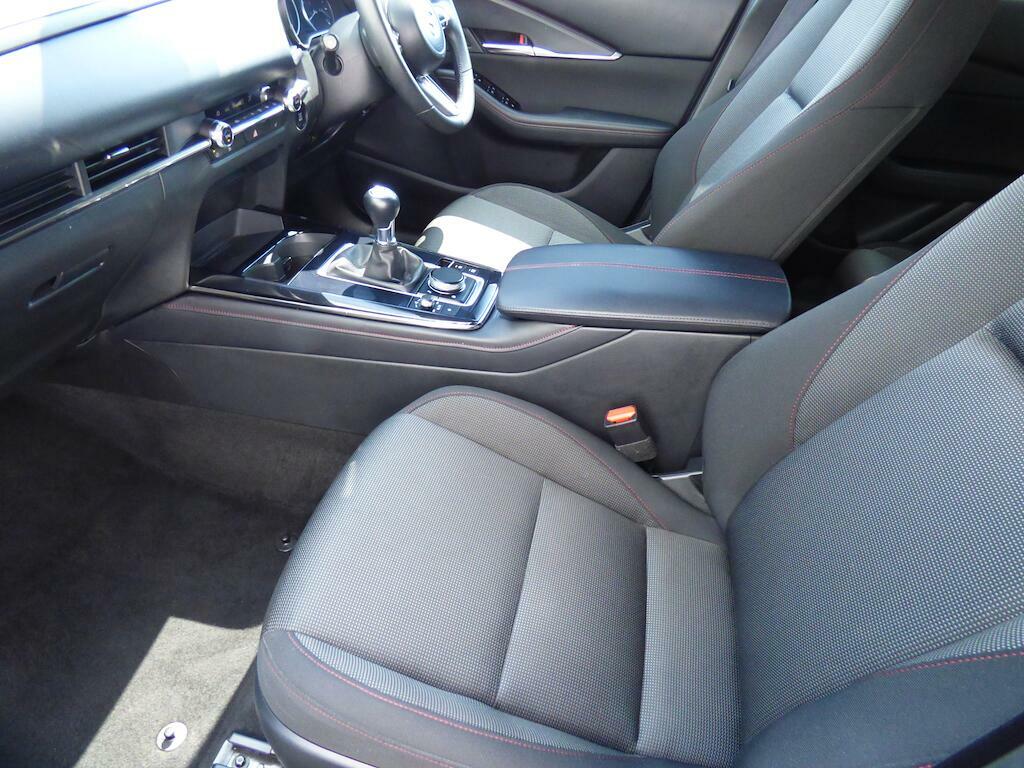 Mazda CX-30 2.0 E-skyactiv X Mhev Takumi Grey #16