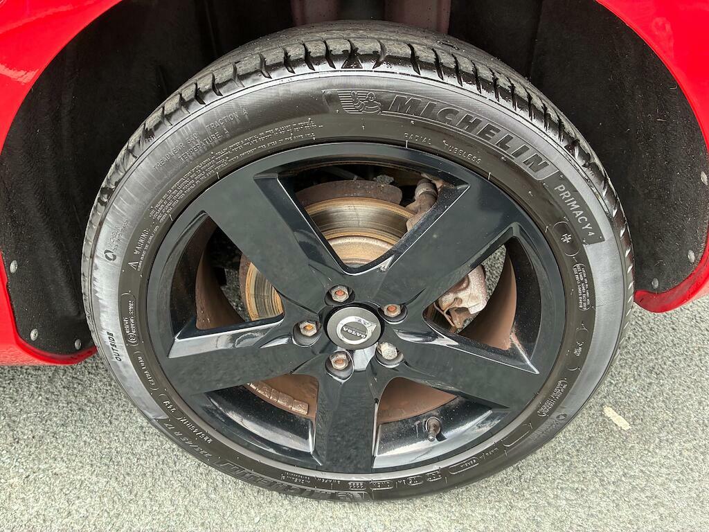 Volvo V40 1.5 T3 R-design Black #15