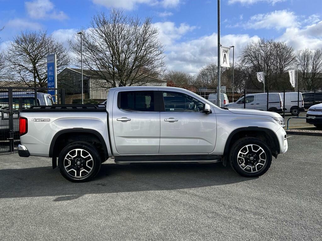 Volkswagen Amarok Style Black #8