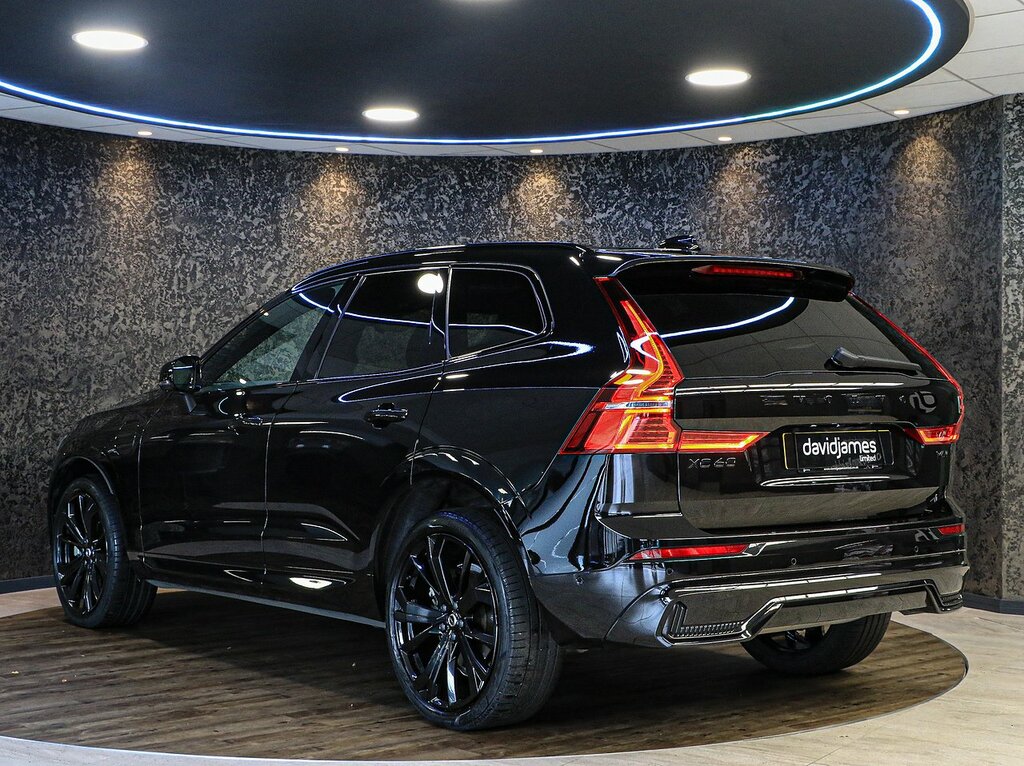 Volvo XC60 H T6 Plus Black Edition WF74GHY Black #6