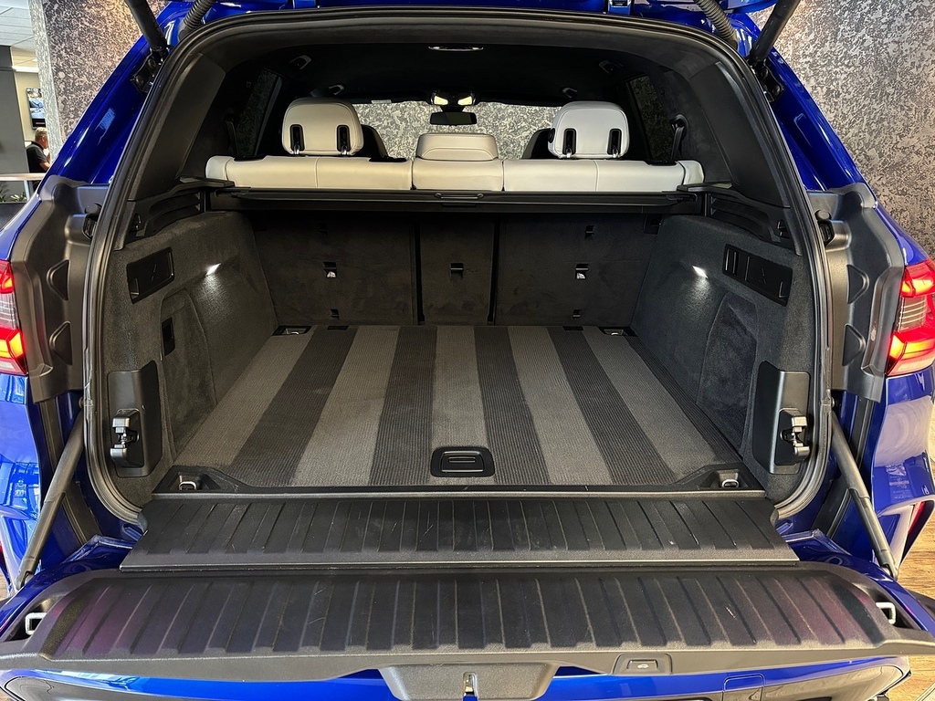 BMW X5 M Plug In Hybrid 45E Wih Sky Lounge Pan Roof Blue #41