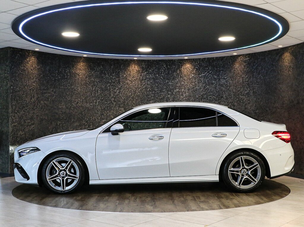 Mercedes-Benz A Class A180h Mhev Amg Line KJ23WOH White #4