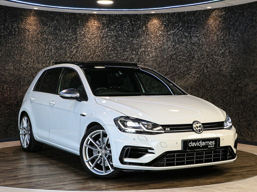 Volkswagen Golf Tsi R White