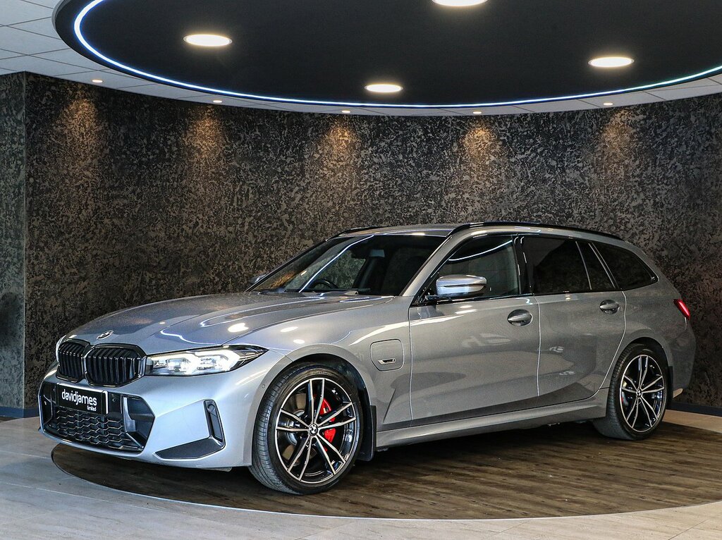 BMW 3 Series 330E M Sport YB23SVZ Grey #4