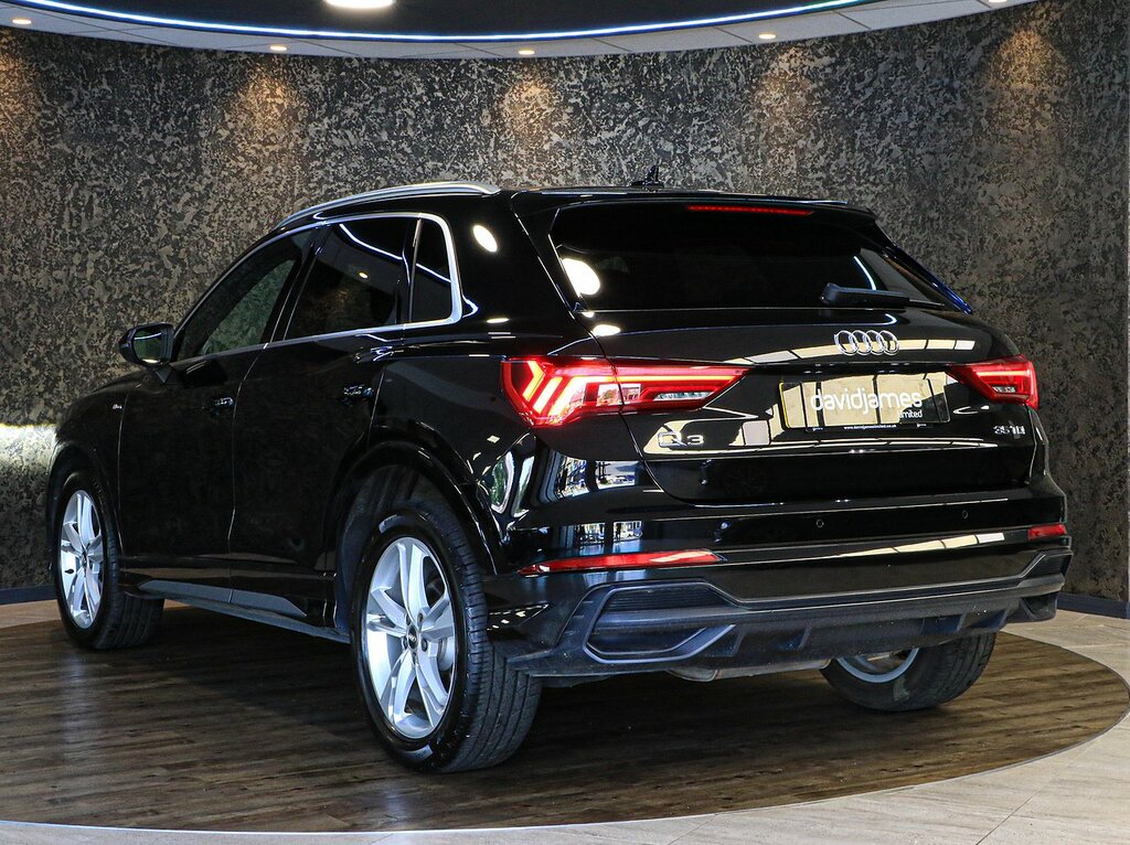 Audi Q3 Tdi S Line Black #5
