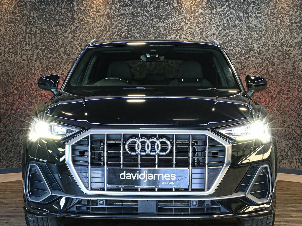 Audi Q3 Tdi S Line Black #2
